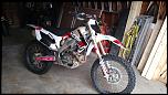 2011 CRF450R-sideview-jpg