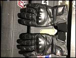 Suits and Gloves-de531307-1c35-4b20-bfd3-367b538c1d55