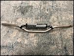 Moose Aluminum handlebar-a80e62b6-37f0-4df5-bb33-1f4e2e358972