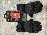 Lots of size M gloves-img_9021-jpg