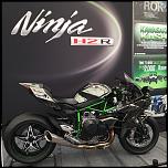 Bike World Track Review Kawasaki H2R &amp; H2-048-jpg