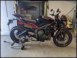 Street Triple R vs Street Triple RS-2021_strett_triple-r_mods-jpg