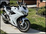 Halp! Superduke 990, Aprilia Tuono V4 or Speed Triple?-vfr-jpg