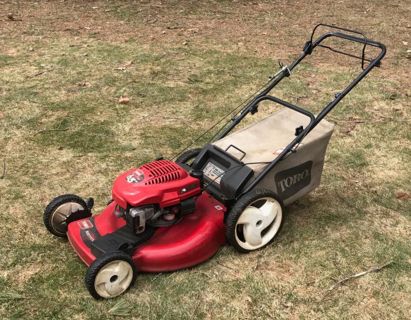 what oil does a toro lawn mower take